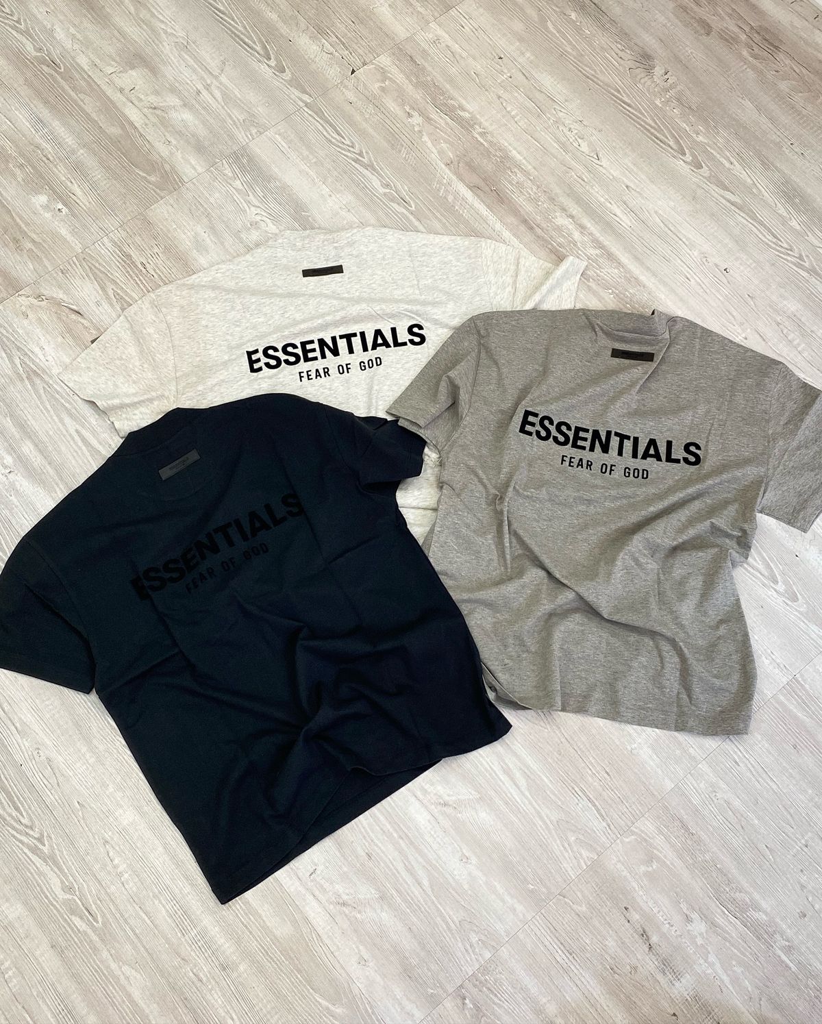 ESENTIALS